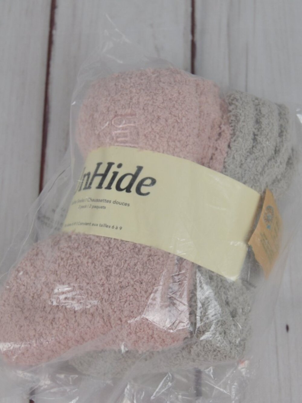 UnHide Softie Socks 2 Pack - Rosy Baby Greige Goose - Cozy Plush Women 6-9 - New